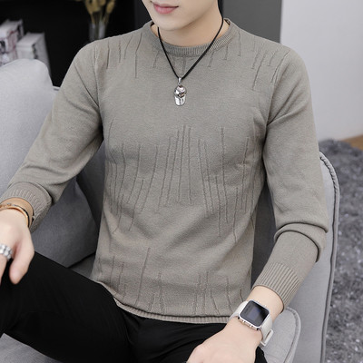 Ανδρικό εφαρμοστό πουλόβερ με μακριά μανίκια