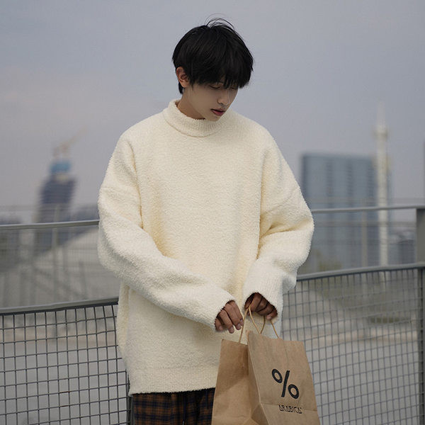 Ανδρικό πουλόβερ με χαμηλό γιακά πόλο