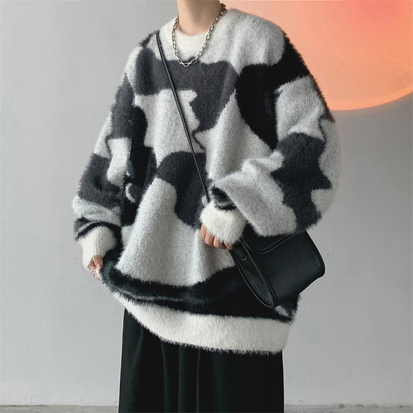 Ανδρικό χειμωνιάτικο πουλόβερ με οβάλ λαιμόκοψη και μακριά μανίκια