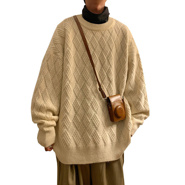 Zimski pulover s reljefnim pletivom