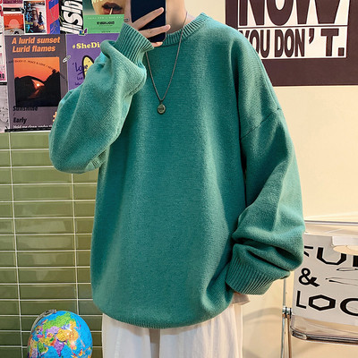 Ανδρικό πουλόβερ με χαλαρό σχέδιο με μακριά μανίκια και οβάλ λαιμόκοψη