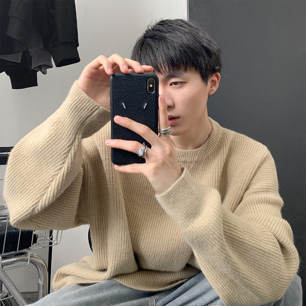 Plata raksta vīriešu džemperis