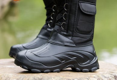 Vīriešu ziemas zābaki ar raupju zoli