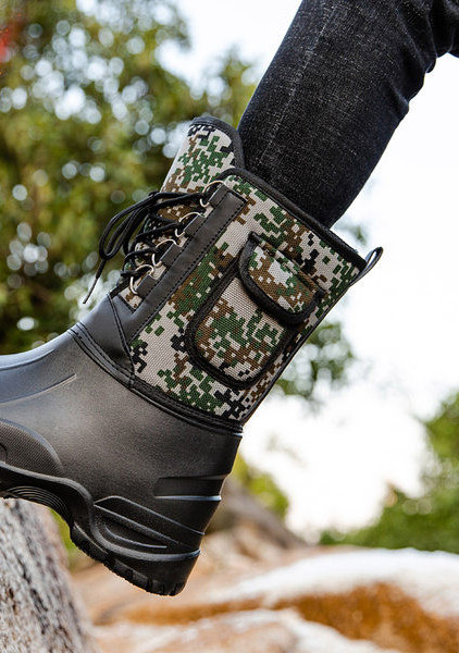 Vīriešu ziemas zābaki ar raupju zoli