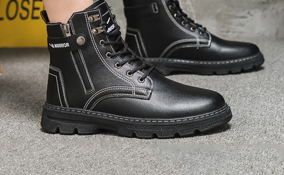 Vīriešu ikdienas zābaki ar uzrakstiem