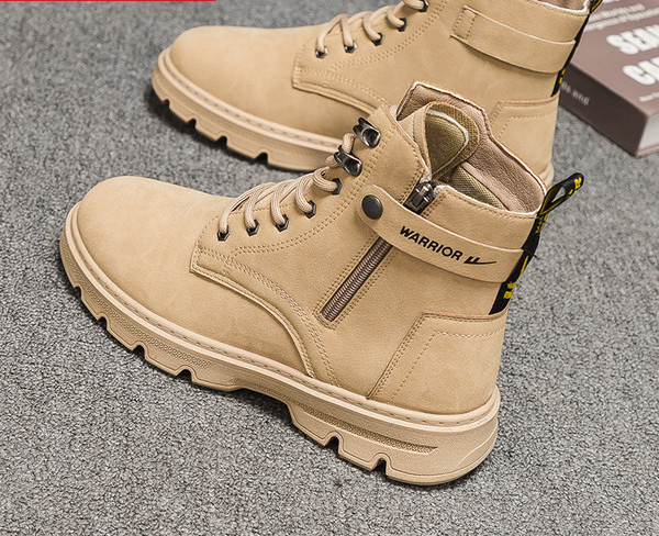 Vīriešu ikdienas zābaki ar uzrakstiem