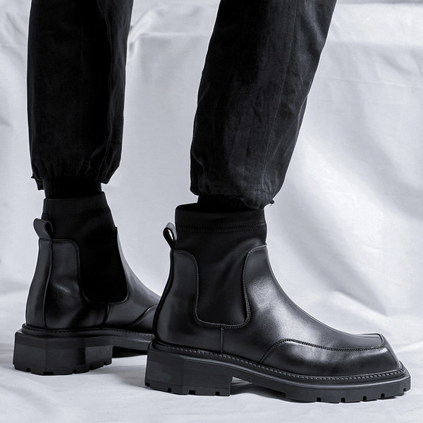 Vīriešu zābaki tīru zeķu tips