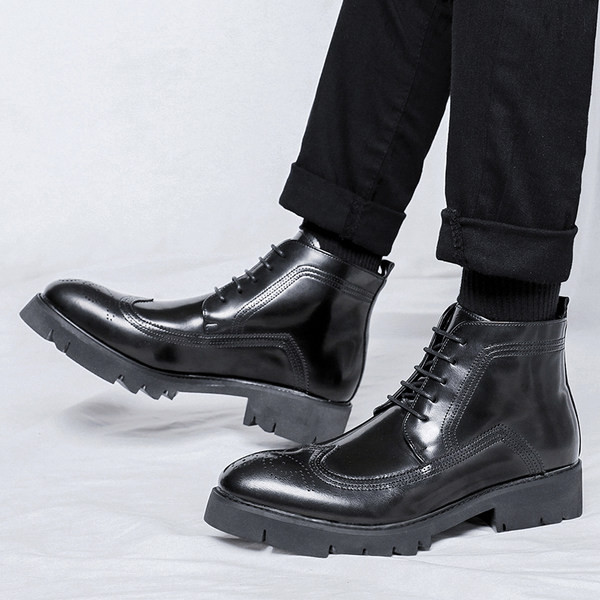 Eleganti vīriešu zābaki ar šņorēm