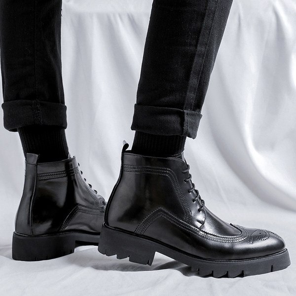 Eleganti vīriešu zābaki ar šņorēm