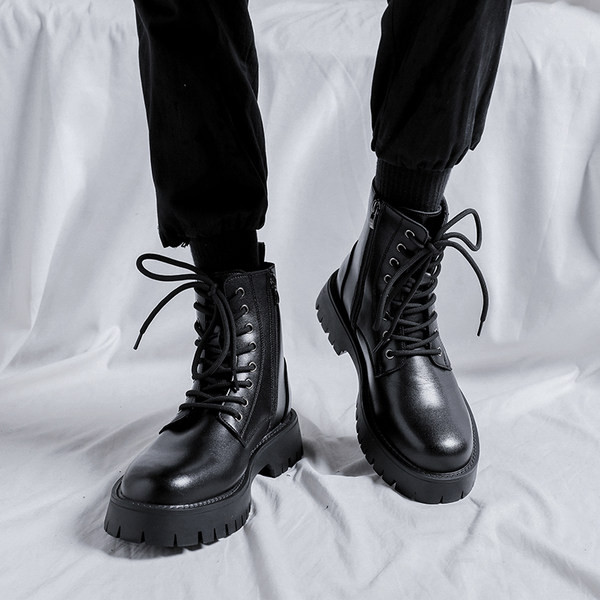 Vīriešu zābaki no eko ādas - ar šņorēm