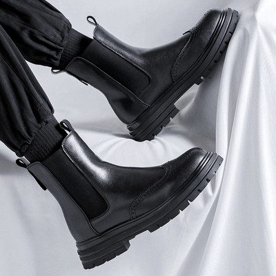 Vīriešu apaļie zābaki no eko ādas ar raupju zoli