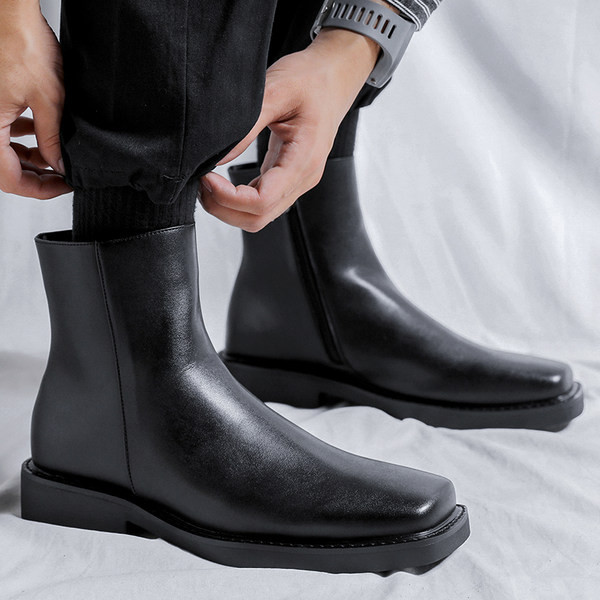 Elegantne muške čizme od eko kože