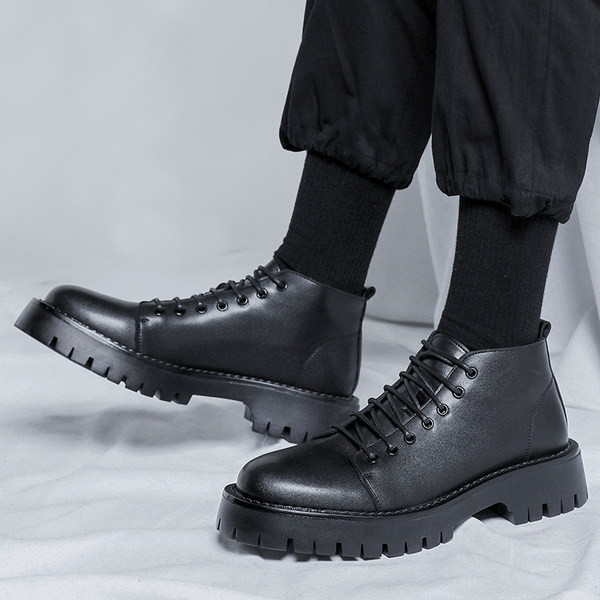 Modes vīriešu apavi no eko ādas ar šņorēm