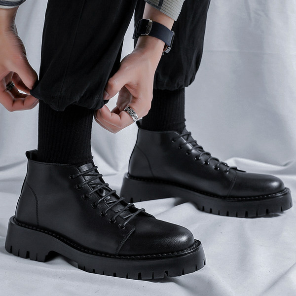 Modes vīriešu apavi no eko ādas ar šņorēm