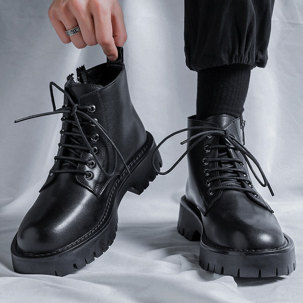 Vīriešu ikdienas zābaki - ar šņorēm