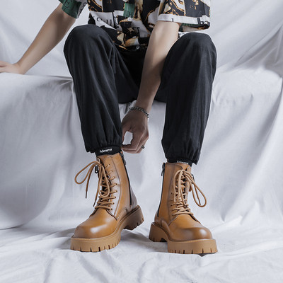 Vīriešu kurpes ar raupju zoli un aizdari - rāvējslēdzēju un šņorēm