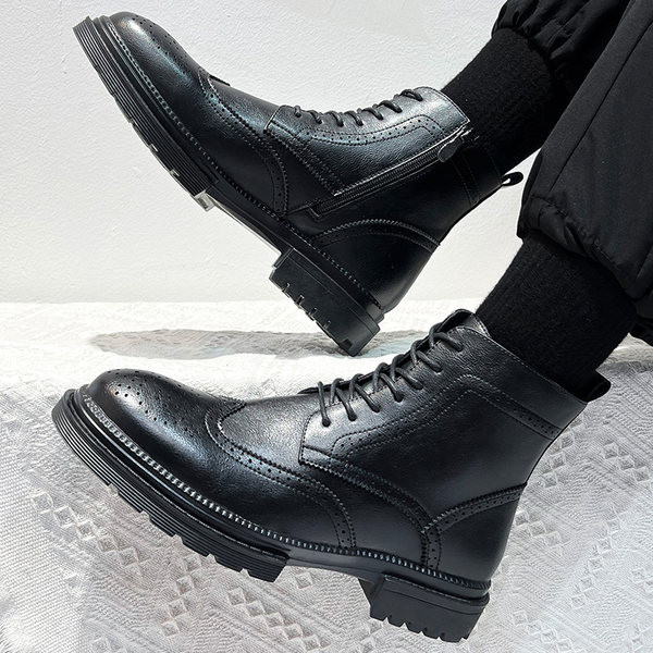 Ανδρικές μπότες με μυτερό σχέδιο με φερμουάρ