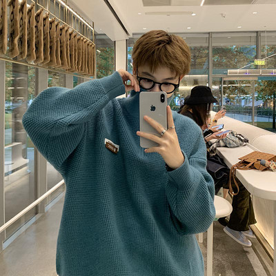 Vīriešu džemperis ar rāvējslēdzēju ar augstu apkakli