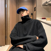 Φαρδύ μοντέλο ανδρικό πουλόβερ με ψηλό γιακά πόλο και φερμουάρ