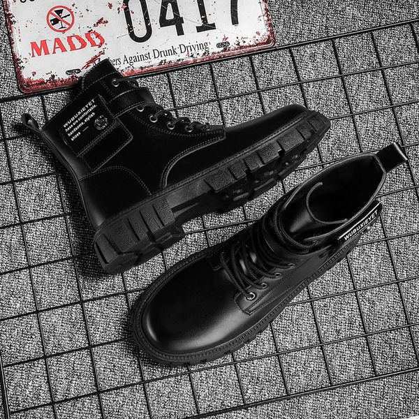 Kožne čizme s grubim đonom na vezice za muškarce