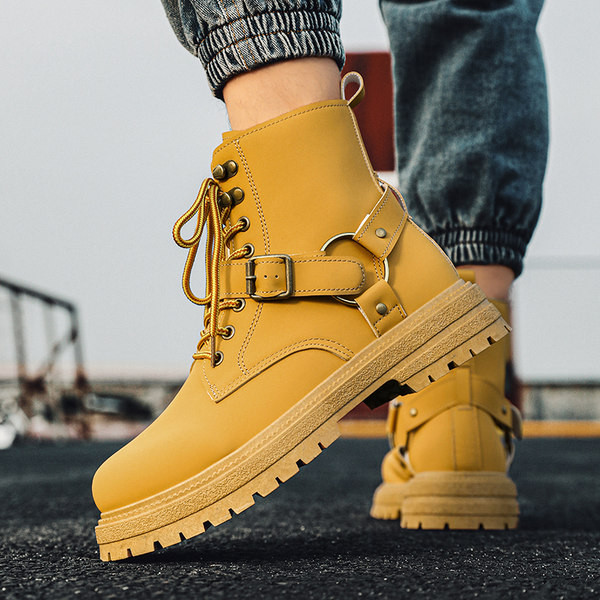 Vīriešu ziemas zābaki ar šņorēm un metāla sprādzi