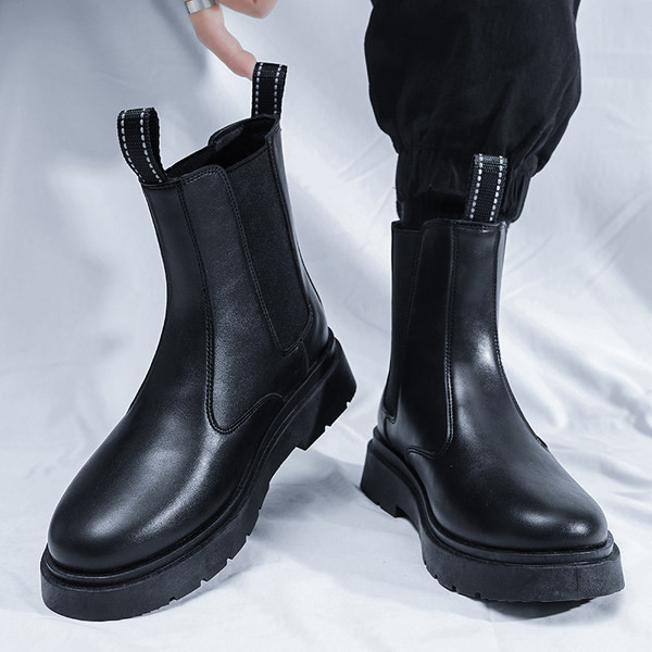 Vīriešu zābaki melnā krāsā - divi modeļi