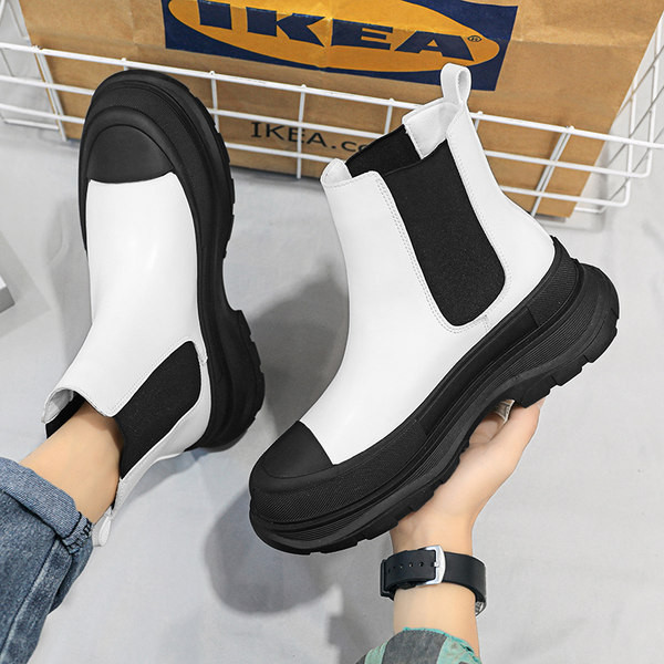 Muške čizme s grubim potplatom i elastikom