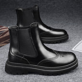 Elegáns férfi csizma gumival