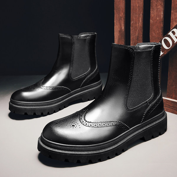 Elegáns férfi csizma gumival