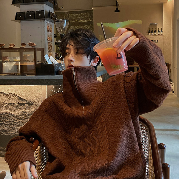 Vīriešu pulovers ar augstu apkakli un rāvējslēdzēju trīs krāsās