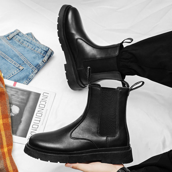 Stilīgi ādas ziemas zābaki vīriešiem ar plakanu zoli