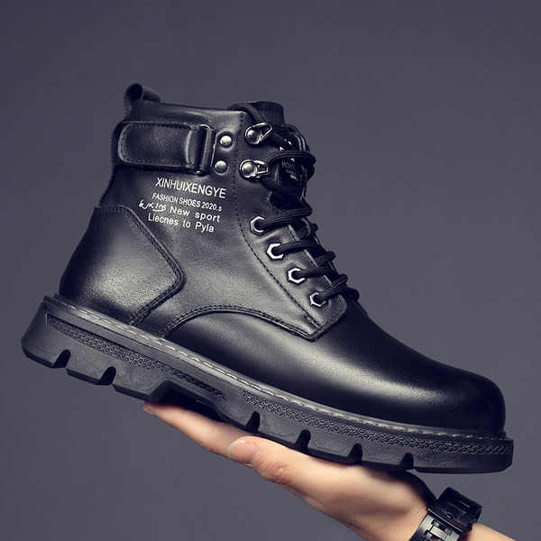 Ανδρικές μπότες casual - με επιγραφή