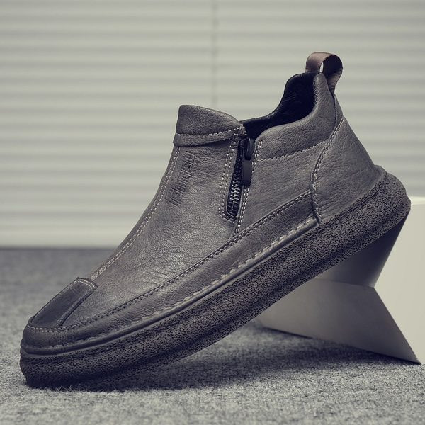 Ikdienas ziemas apavi ar plakanu zoli un rāvējslēdzēju