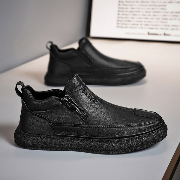 Ikdienas ziemas apavi ar plakanu zoli un rāvējslēdzēju