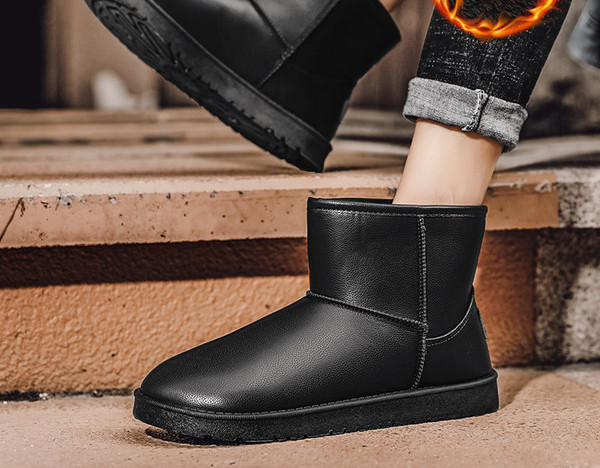 Novi model muške apreske s donjom postavom