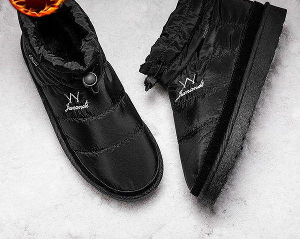 Lapos talpú téli csizma férfiaknak