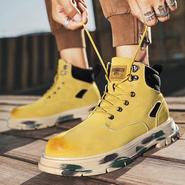 Ανδρικά μποτάκια σε τρία χρώματα