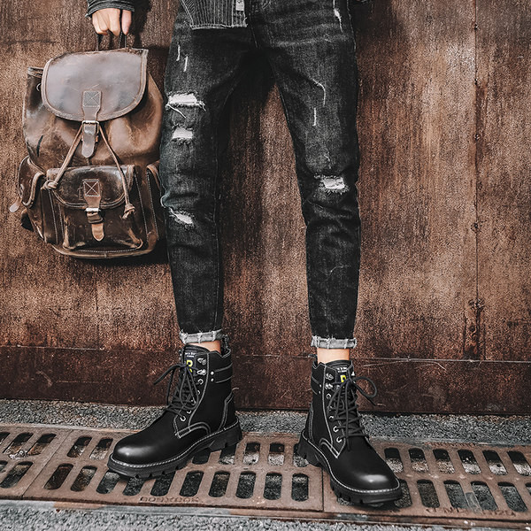 Muške gležnjače od eko kože sa natpisom