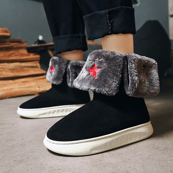 Muške zimske čizme s ravnim potplatom i puhom