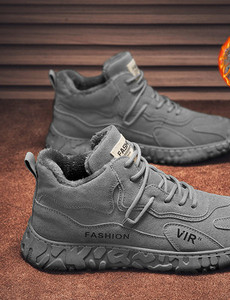 Vīriešu ziemas apavi ar šņorēm un oderi