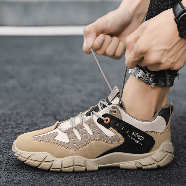 Ανδρικά αθλητικά παπούτσια με δαντέλα