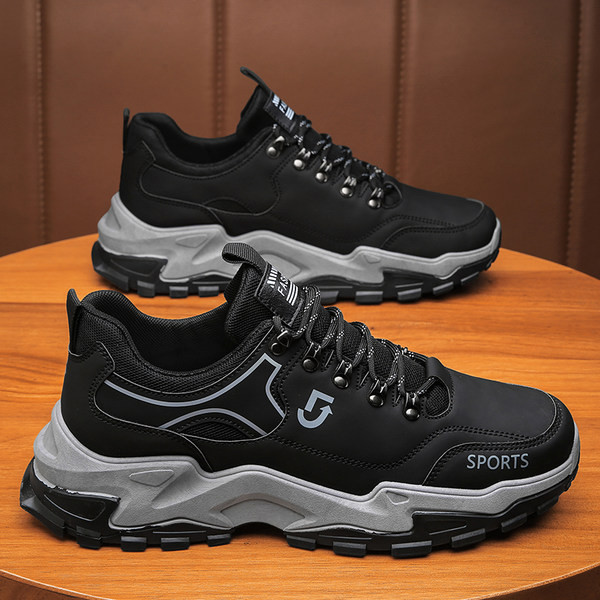 Muške zimske čizme s grubim potplatom s vezicama