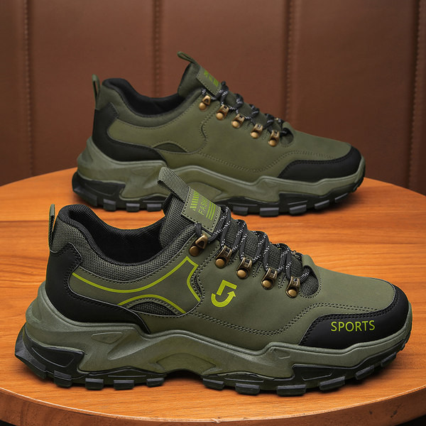 Muške zimske čizme s grubim potplatom s vezicama