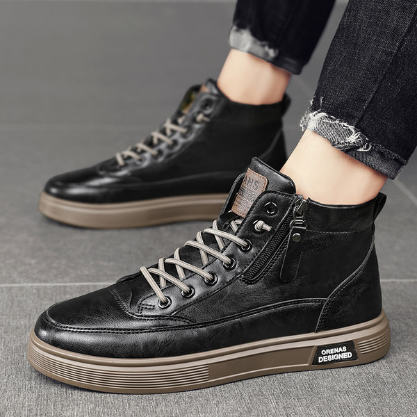 Αδιάβροχα αθλητικά μποτάκια με κορδόνια