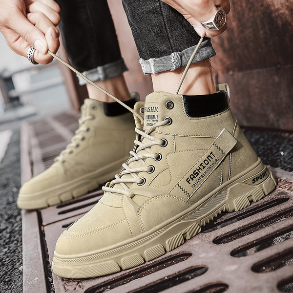 Muške kožne cipele sa vezicama i natpisom pogodne za zimu