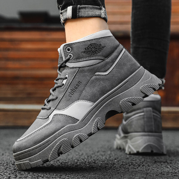 Muške tenisice s grubim potplatom i printom