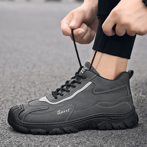 Ανδρικά χειμερινά παπούτσια - με επιγραφή