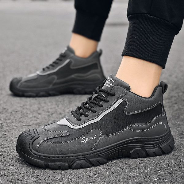 Ανδρικά χειμερινά παπούτσια - με επιγραφή