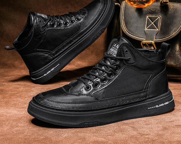 Ziemas apavi no eko ādas vīriešiem - divi modeļi