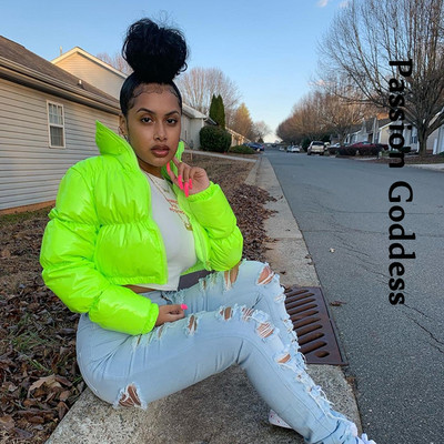 Modes jauka sieviešu spilgta PU rozā kārta jaka Ziemas silti burbuļu mēteļi spīdīgas ādas parkas uz leju rāvējslēdzējs apgriezts jakas Parkas